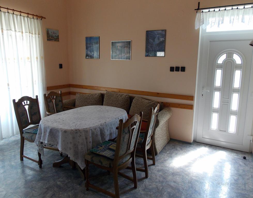 Bencze Vendeghaz Zalakaros Apartment Екстериор снимка